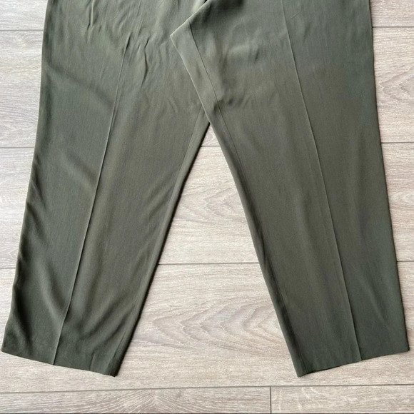 Nygard Collection Pure Silk  Relaxed Pants - Picture 2 of 12